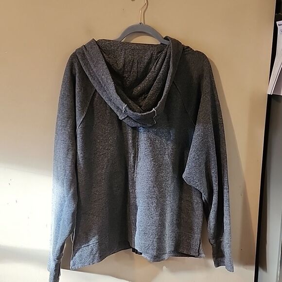 Calvin Klein Performance 1X sweatshirt perfect condition - Picture 4 of 4